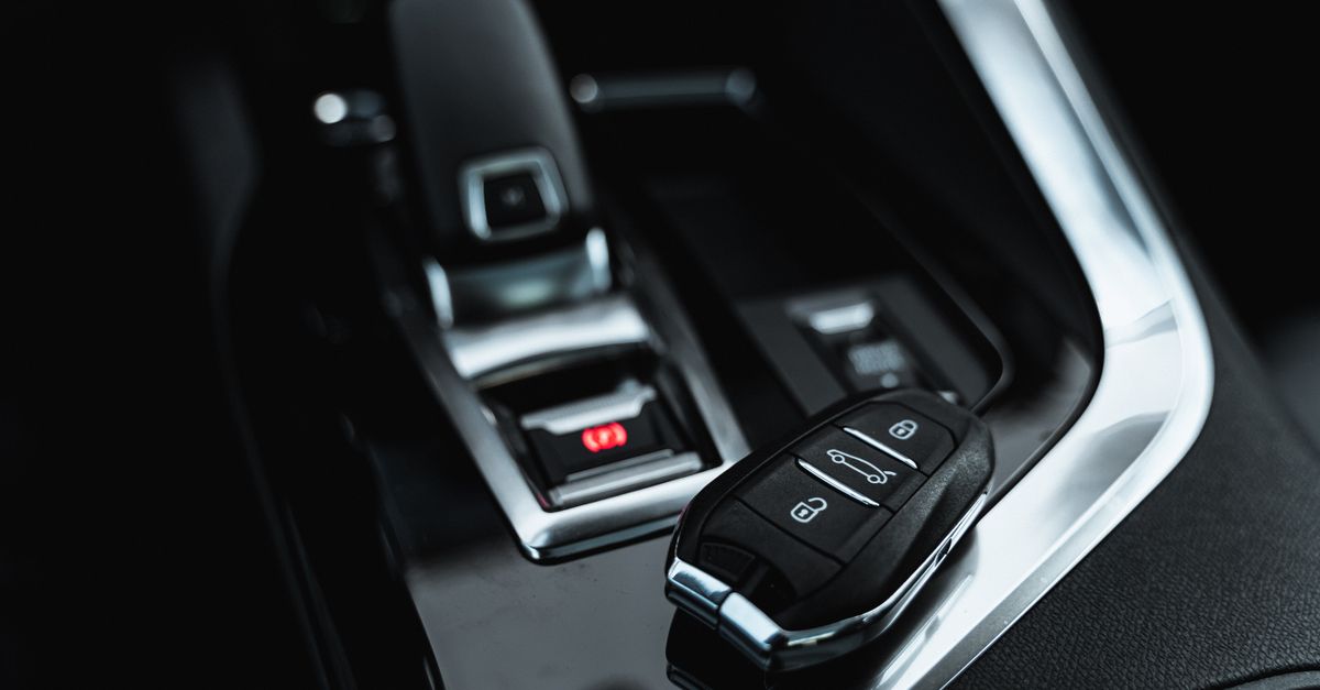 Car Key Replacement — Fast Oshawa Locksmith