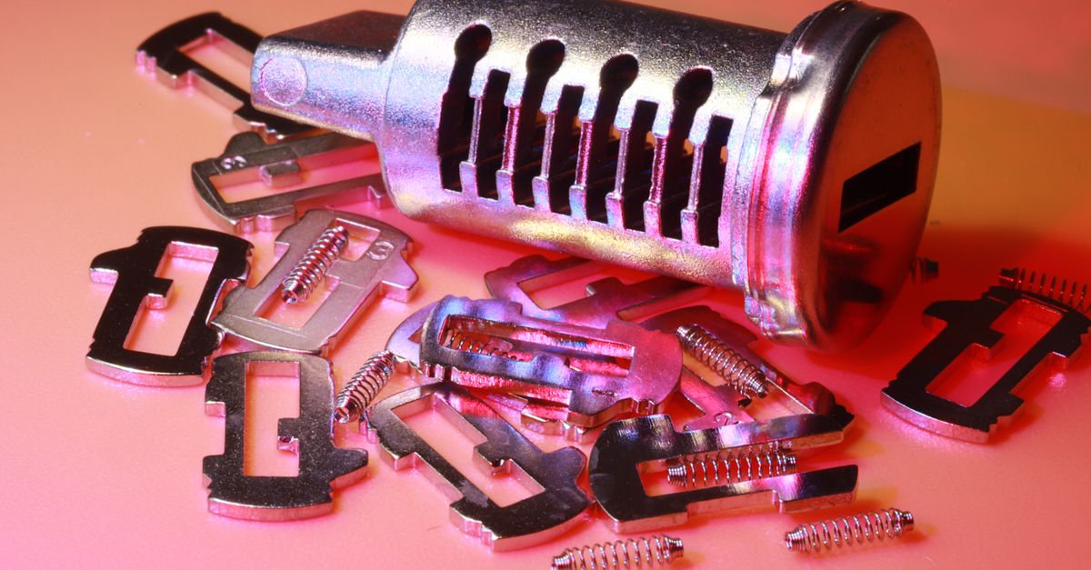 Ignition Trouble: When to Call a Locksmith and When to Call a Mechanic — Fast Oshawa Locksmith